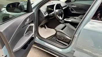 BMW iX1 2025