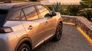 Peugeot e-2008 2023