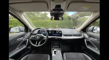 BMW iX1 2024